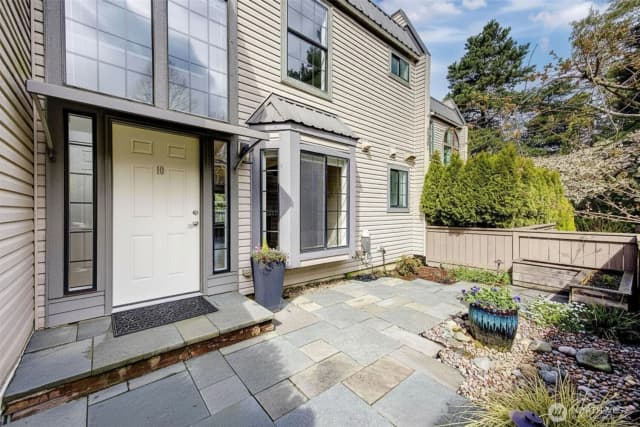 Property photo for 6527 106th Avenue Ne #10, Kirkland photo 4