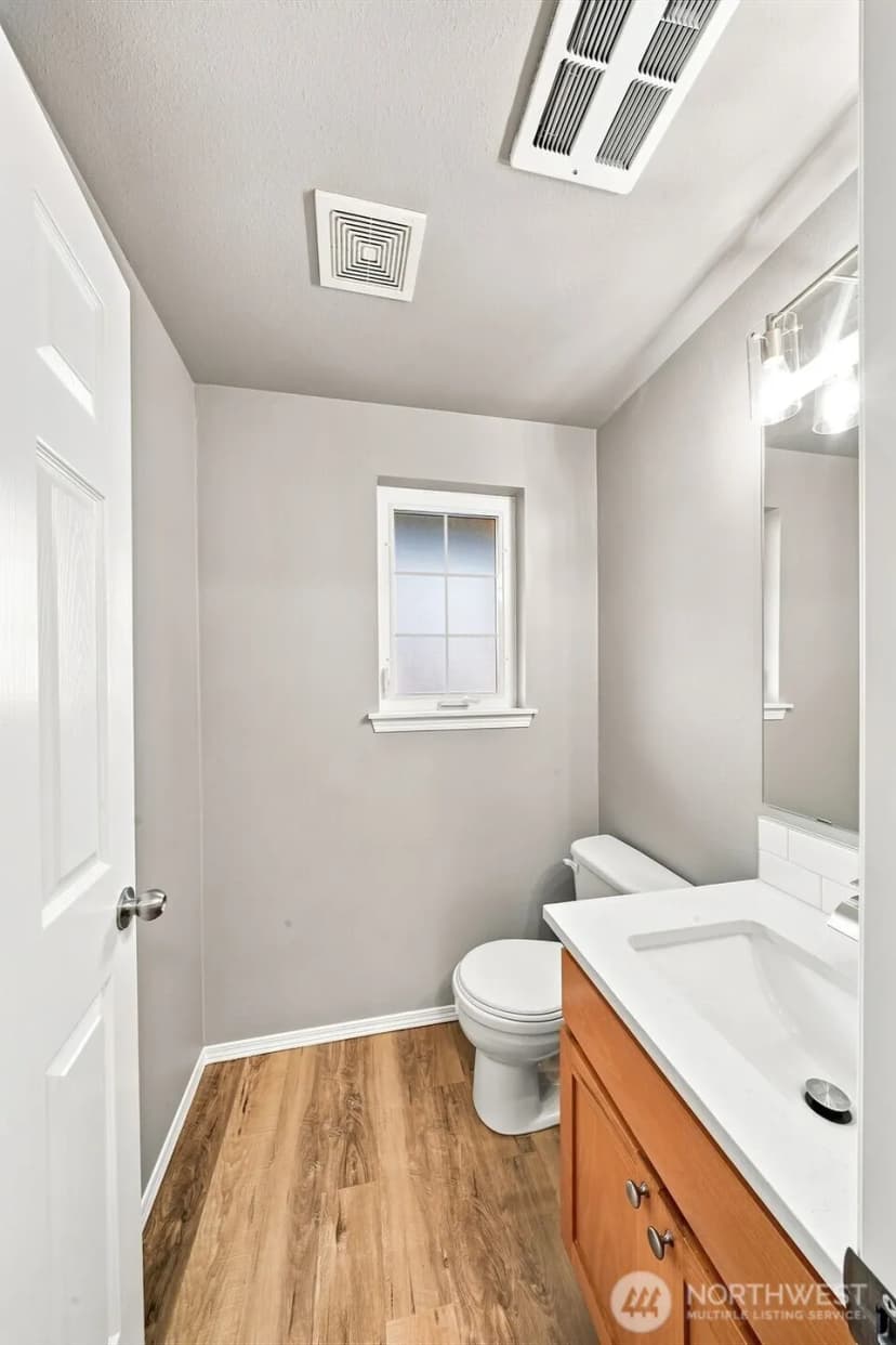 Property photo for 4036 S Warner Street #a, Tacoma photo 6