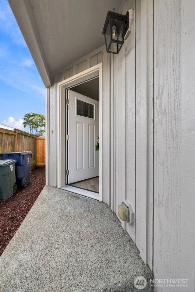 Property photo for 4036 S Warner Street #a, Tacoma photo 2