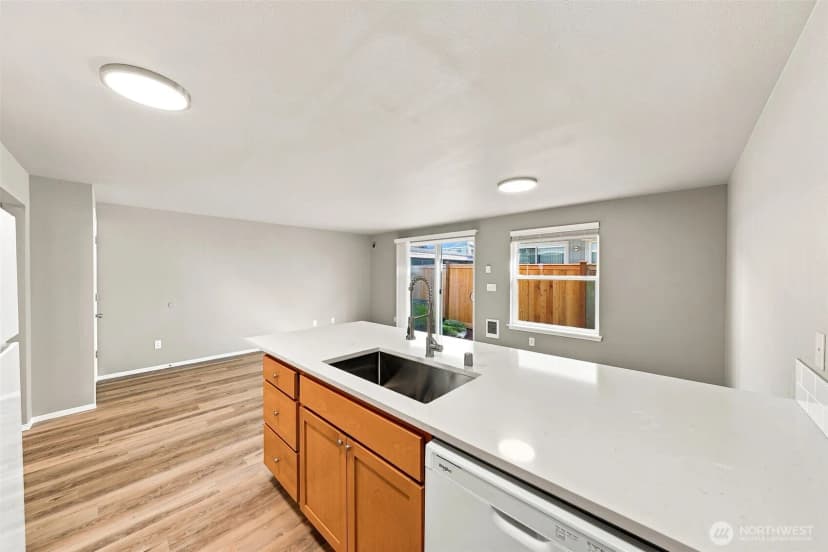 Property photo for 4036 S Warner Street #a, Tacoma photo 9