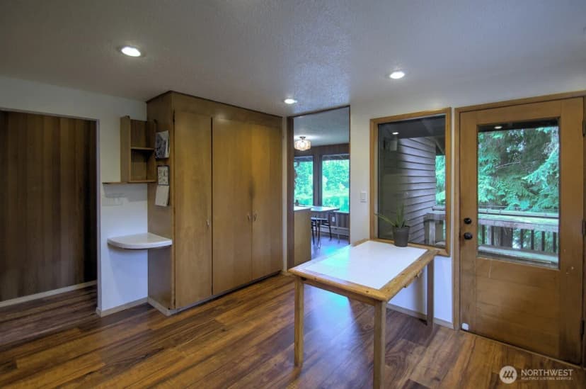 Property photo for 5016 Brassfield Road Se, Olympia photo 9
