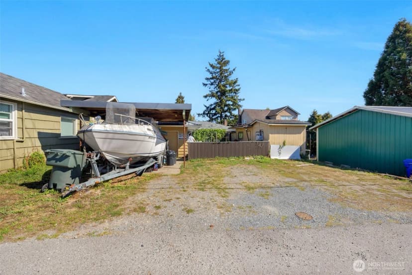 Property photo for 1516 Rainier Avenue, Everett photo 31