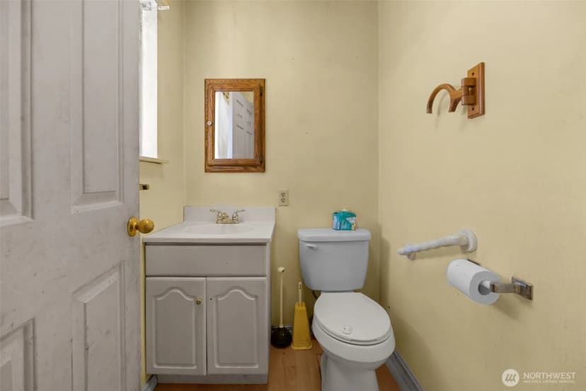 Property photo for 1516 Rainier Avenue, Everett photo 14