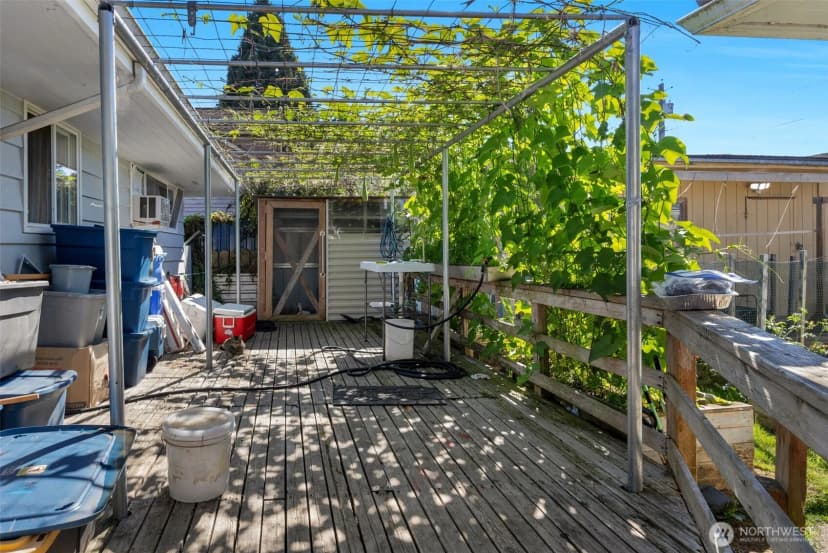 Property photo for 1516 Rainier Avenue, Everett photo 27