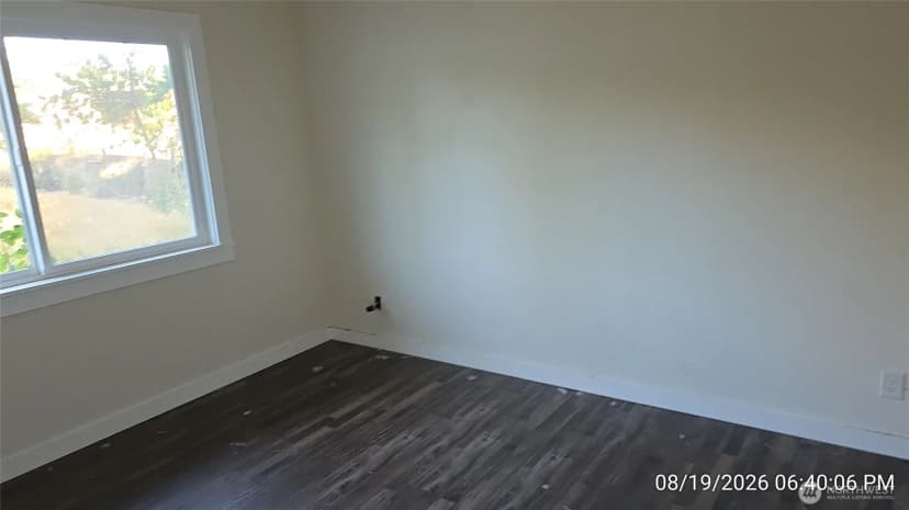 Property photo for 3984 Bancroft Road, Bellingham photo 7