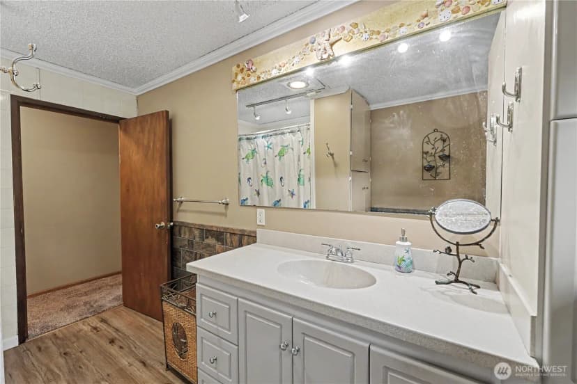 Property photo for 62 Roupe Road, Sequim photo 12