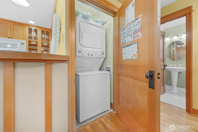 Property photo for 15741 Dayton Avenue N ##11, Shoreline photo 17