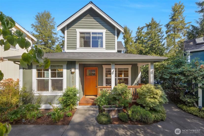 Property photo for 15741 Dayton Avenue N ##11, Shoreline