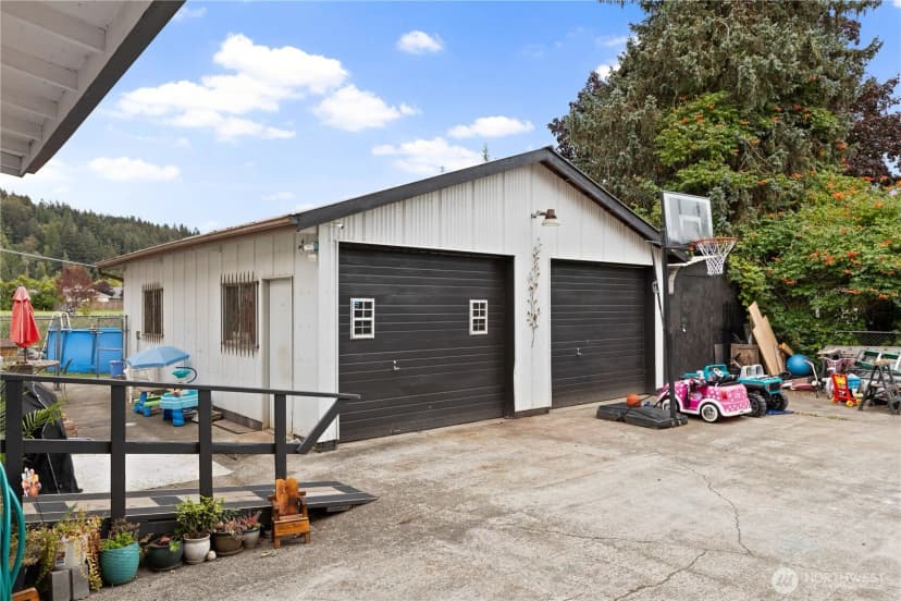 Property photo for 4721 East Valley Highway E, Sumner photo 22