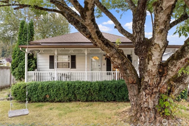 Property photo for 4721 East Valley Highway E, Sumner photo 2