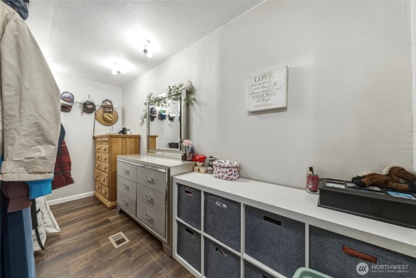 Property photo for 610 E Sixth Street, Waitsburg photo 16