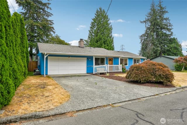 Property photo for 7032 122nd Avenue Se, Newcastle