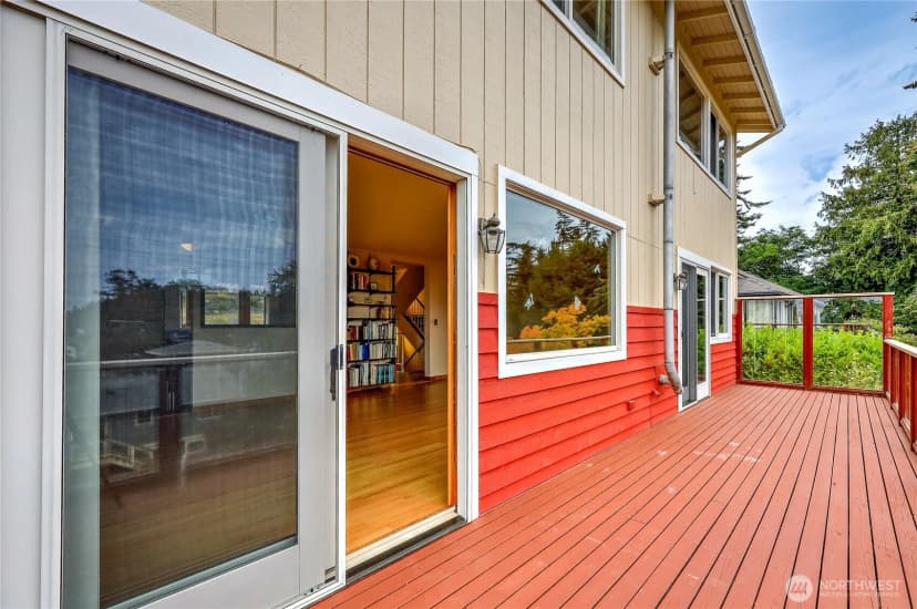 Property photo for 516 V Street, Port Townsend photo 14