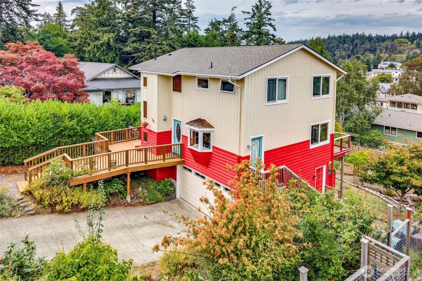 Property photo for 516 V Street, Port Townsend photo 37