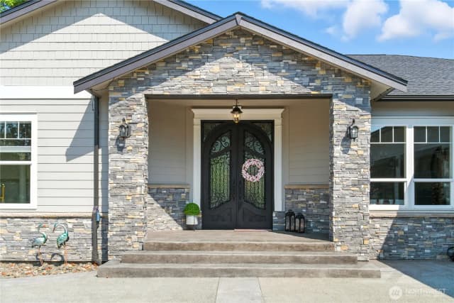 Property photo for 22822 Tranquility Place Ne, Kingston photo 2
