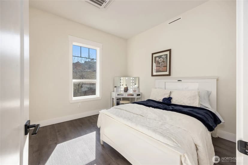 Property photo for 22822 Tranquility Place Ne, Kingston photo 22