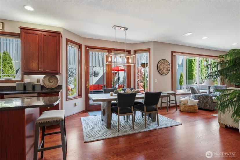 Property photo for 2538 E Lynnwood Drive, Longview photo 10