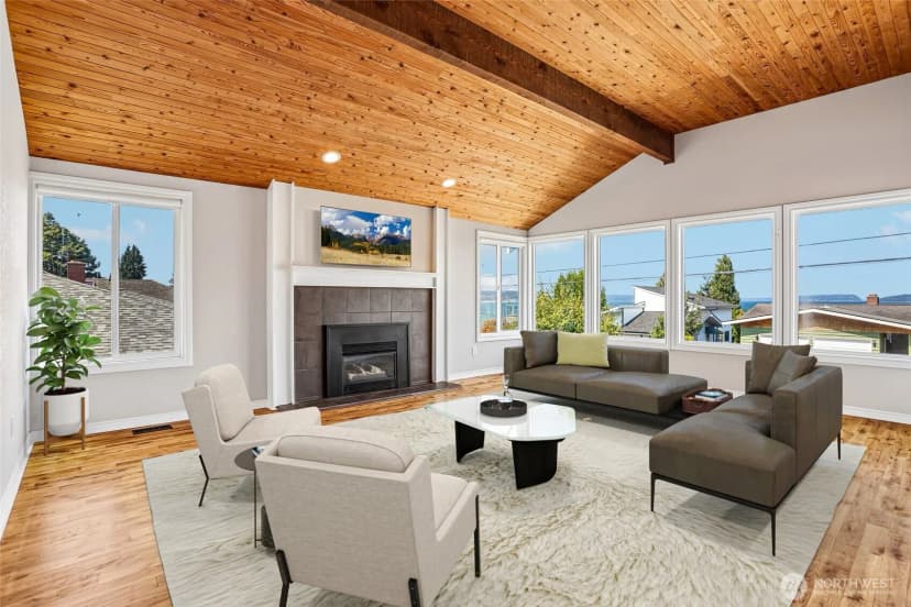 Property photo for 955 2nd Street, Mukilteo photo 6