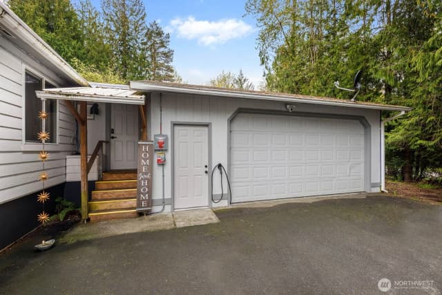 Property photo for 18405 Se 162nd Street, Renton photo 3