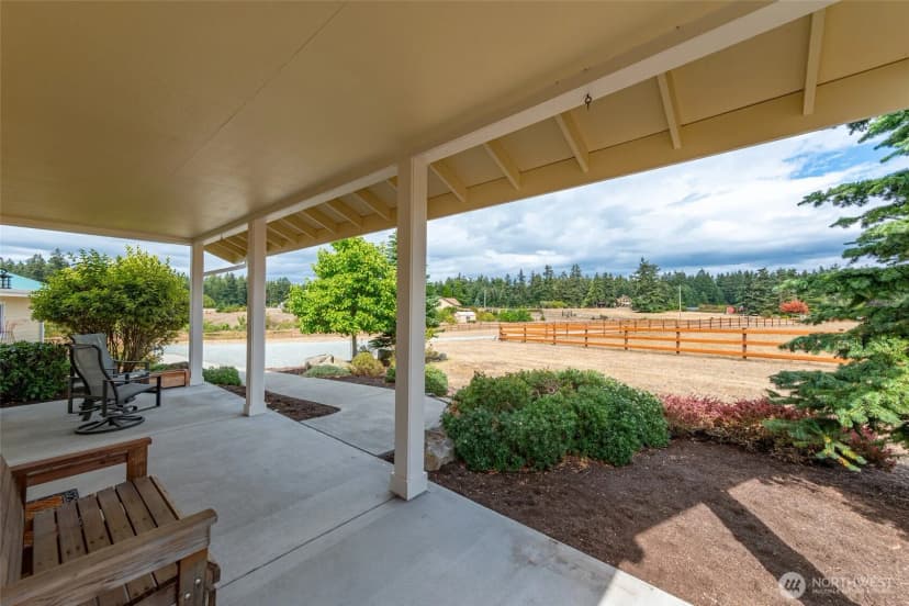 Property photo for 45 Holly Berry Road, Coupeville photo 12