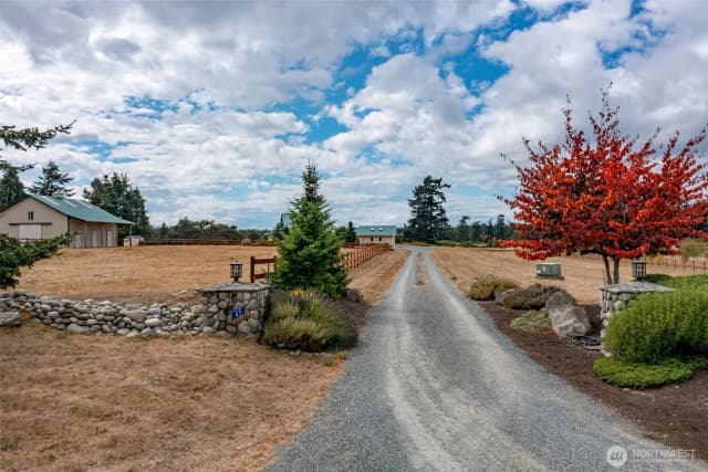 Property photo for 45 Holly Berry Road, Coupeville photo 4