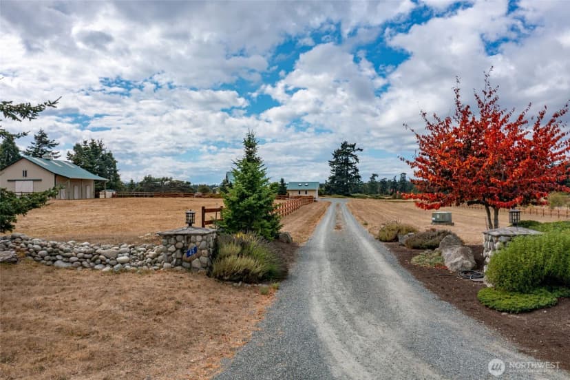 Property photo for 45 Holly Berry Road, Coupeville photo 4