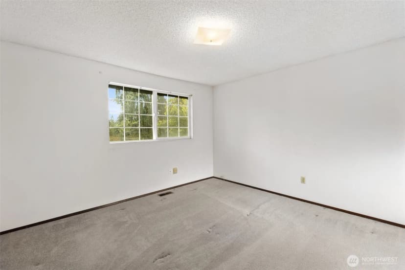 Property photo for 33411 29th Place Sw, Federal Way photo 14