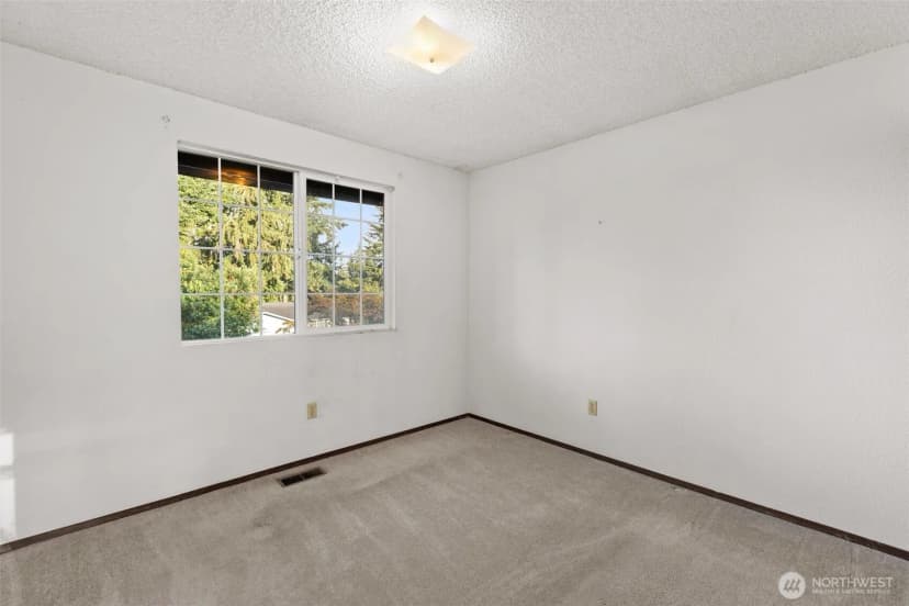 Property photo for 33411 29th Place Sw, Federal Way photo 17