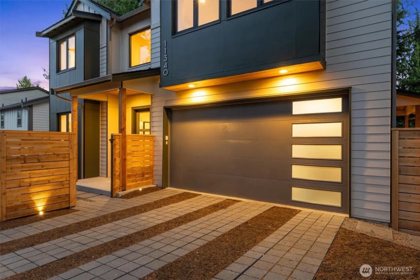 Property photo for 11340 23rd Avenue Ne, Seattle photo 36