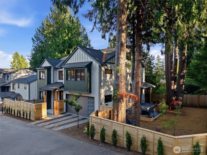 Property photo for 11340 23rd Avenue Ne, Seattle photo 40