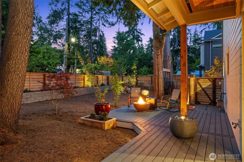 Property photo for 11340 23rd Avenue Ne, Seattle photo 18