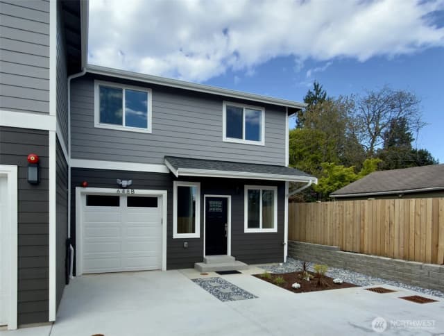 Property photo for 648 B Sw 139th Street, Burien