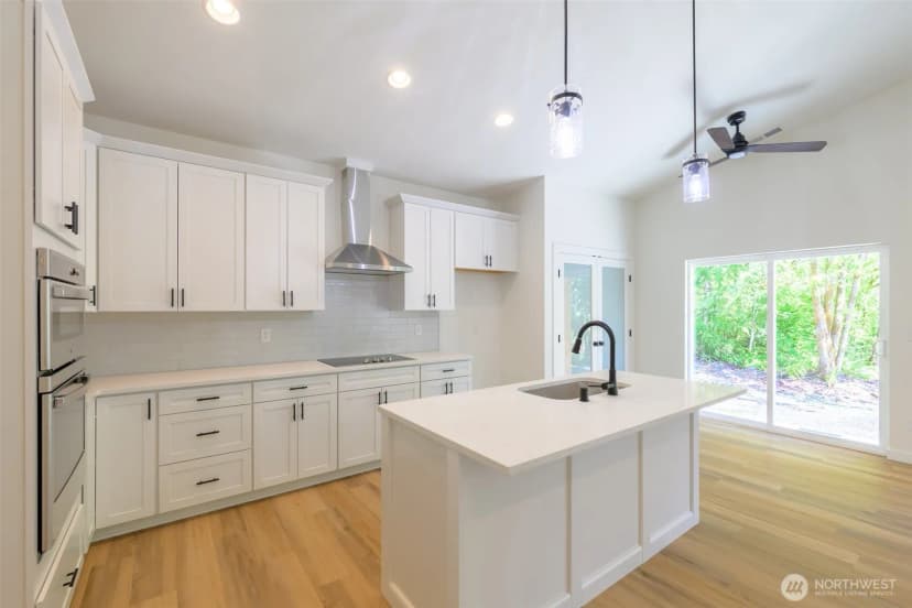 Property photo for 14825 62nd Avenue Nw, Gig Harbor photo 12