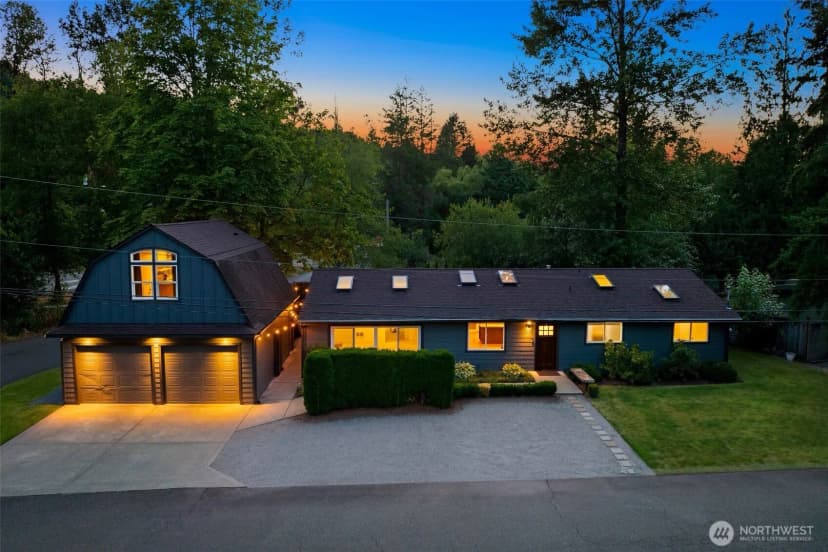 Property photo for 1109 Lewis Lane Se, Issaquah photo 2