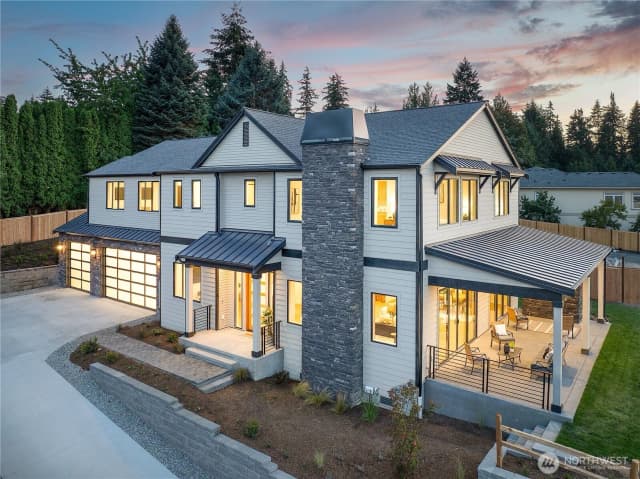 Property photo for 2946 215th Place Sw, Brier