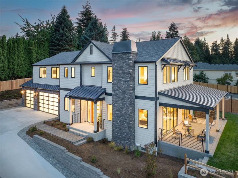 Property photo for 2946 215th Place Sw, Brier