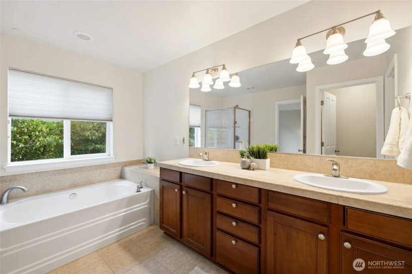 Property photo for 18024 29th Drive Se, Bothell photo 19