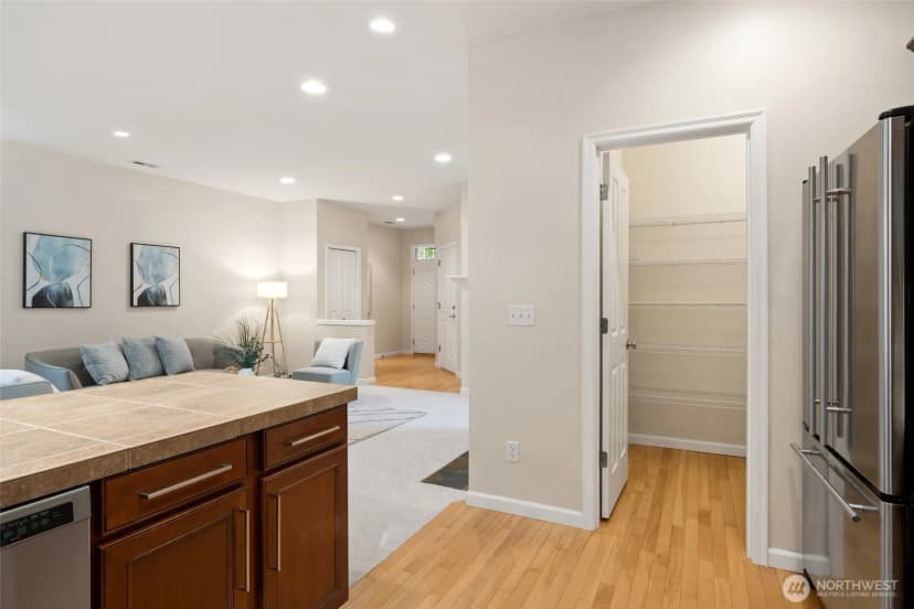 Property photo for 18024 29th Drive Se, Bothell photo 13