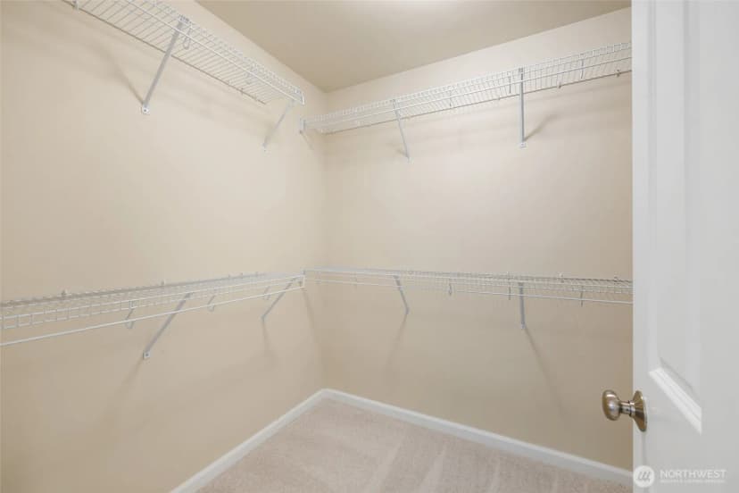 Property photo for 18024 29th Drive Se, Bothell photo 23