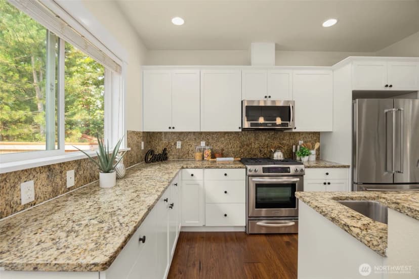 Property photo for 900 228th Avenue Ne #14b, Sammamish photo 9