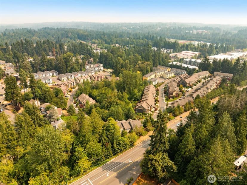Property photo for 900 228th Avenue Ne #14b, Sammamish photo 36