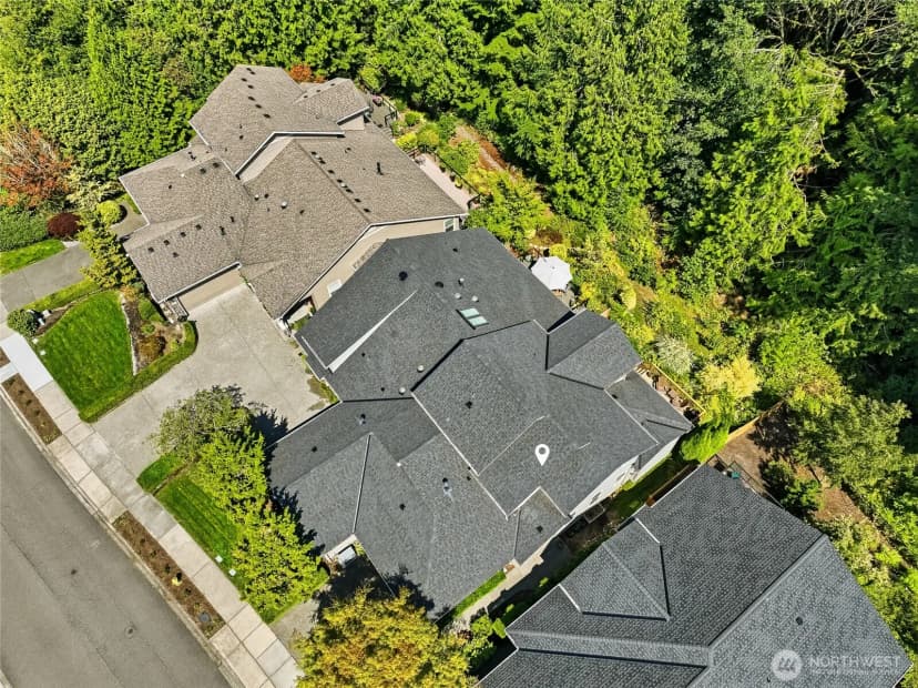 Property photo for 12026 Big Leaf Way Ne, Redmond photo 34
