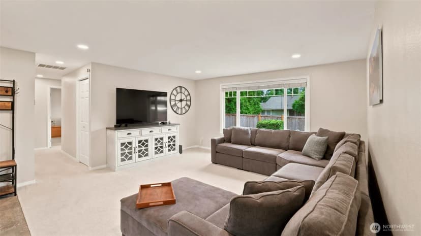 Property photo for 15824 Se 170th Street, Renton photo 6