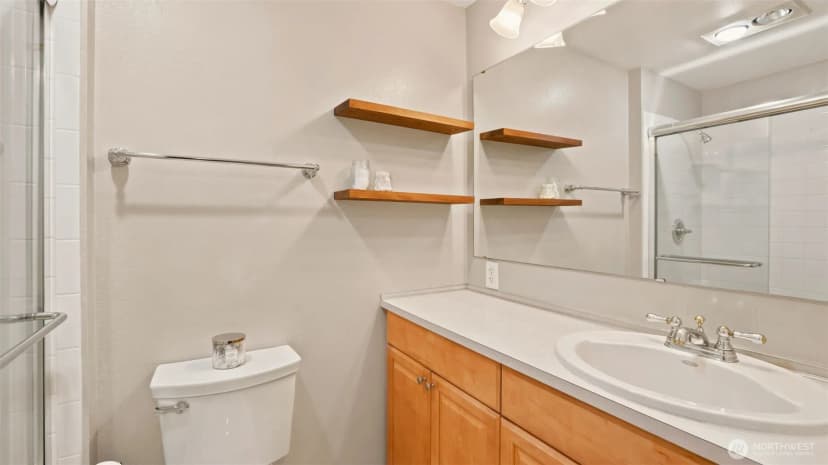 Property photo for 15824 Se 170th Street, Renton photo 11
