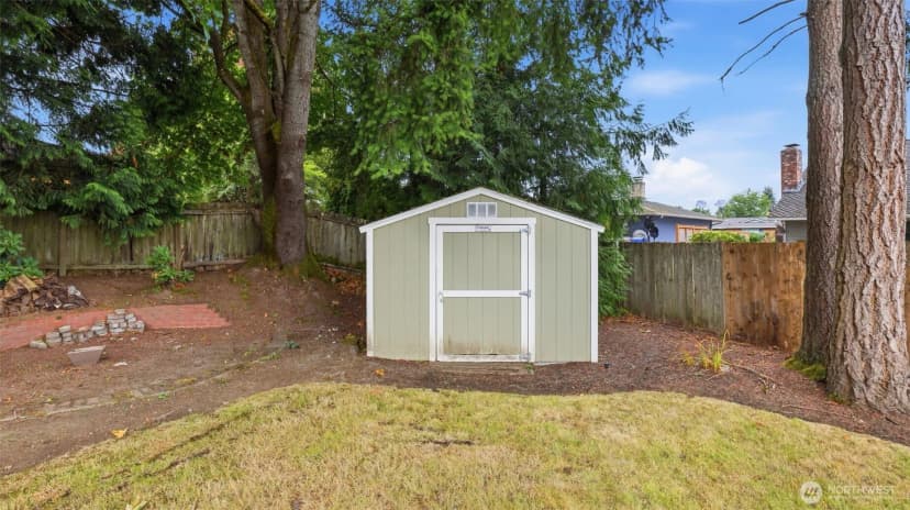 Property photo for 15824 Se 170th Street, Renton photo 27