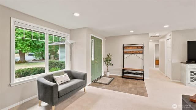 Property photo for 15824 Se 170th Street, Renton photo 4