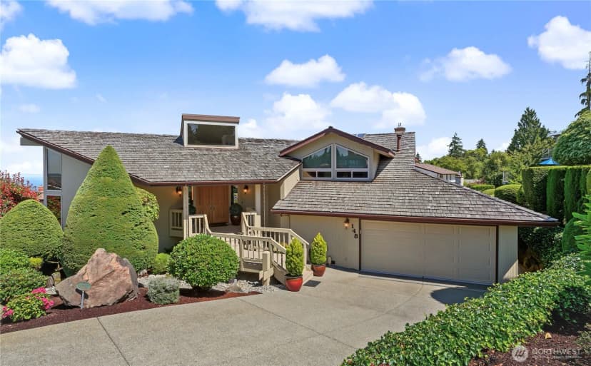 Property photo for 148 S 295th Place S, Federal Way photo 2