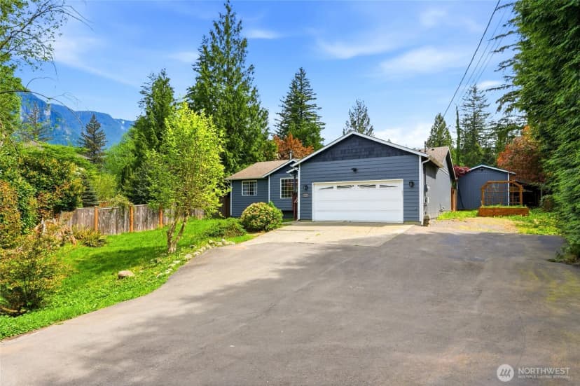 Property photo for 44132 Fir Road, Gold Bar