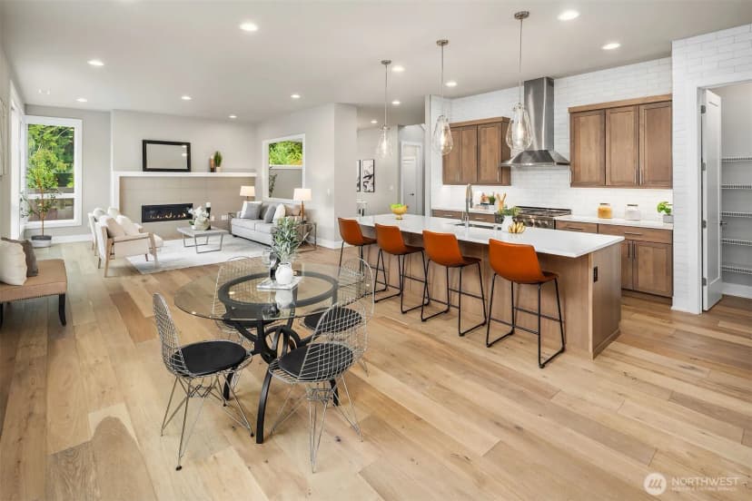 Property photo for 2483 Ne 242nd Place, Sammamish photo 9