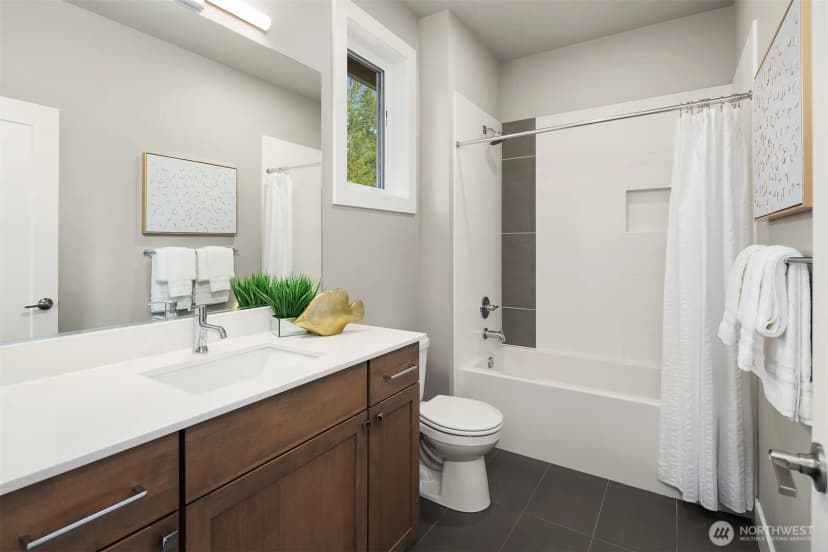 Property photo for 2483 Ne 242nd Place, Sammamish photo 25